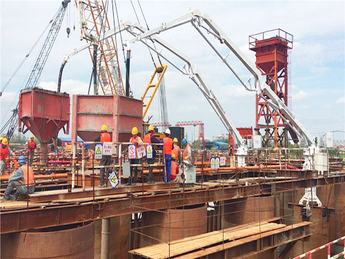 混凝土液壓布料機(jī)-高效施工，輕松實(shí)現(xiàn)